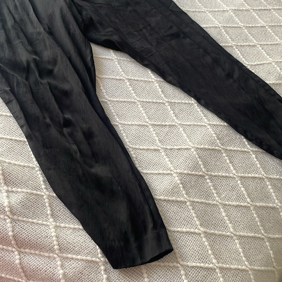 Very cute black lacey Jumpsuit with lining - Picture 5 of 12